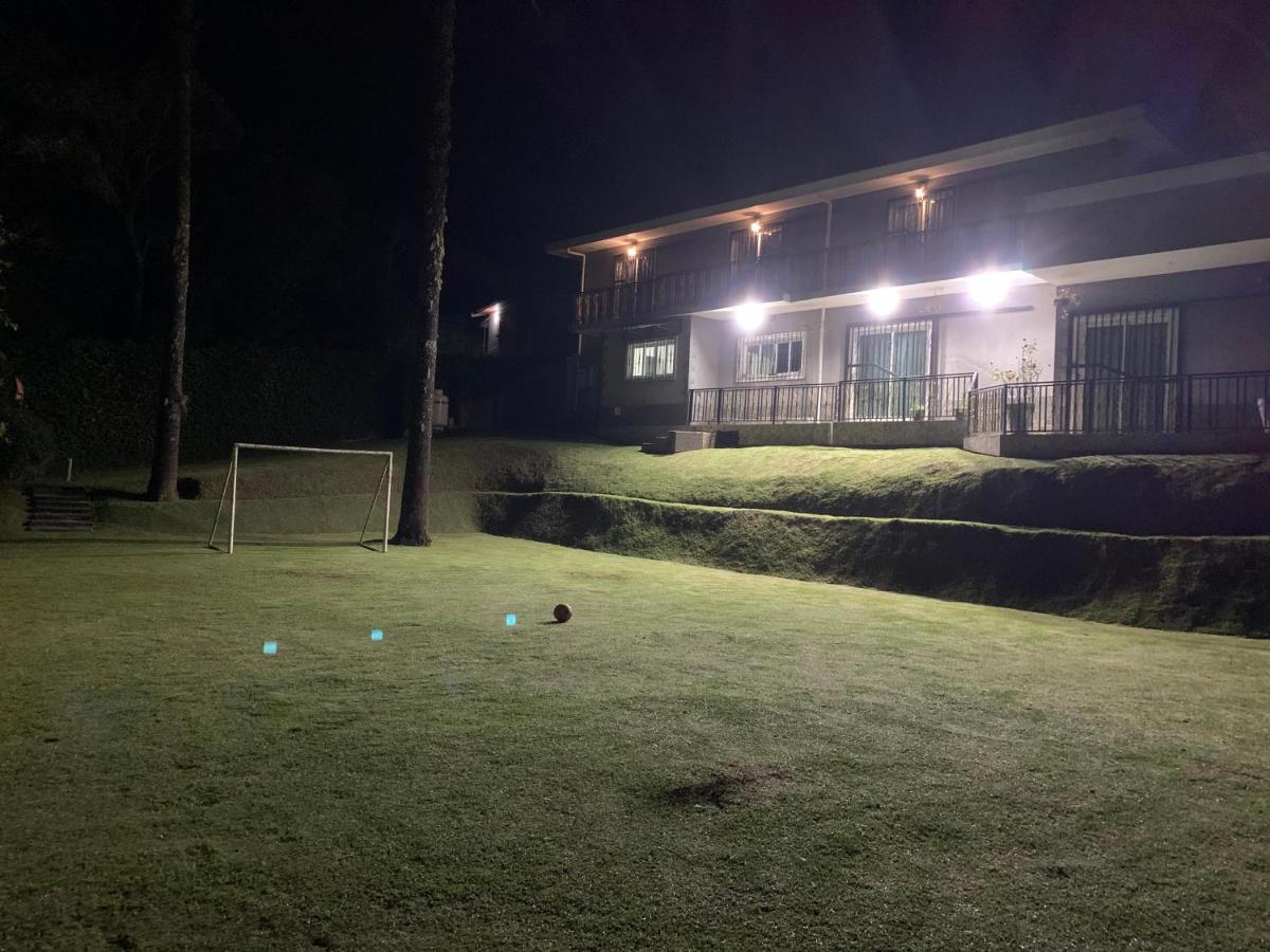 Excelente Casa, Bairro Nobre Em Campos Do Jordao Villa Eksteriør billede